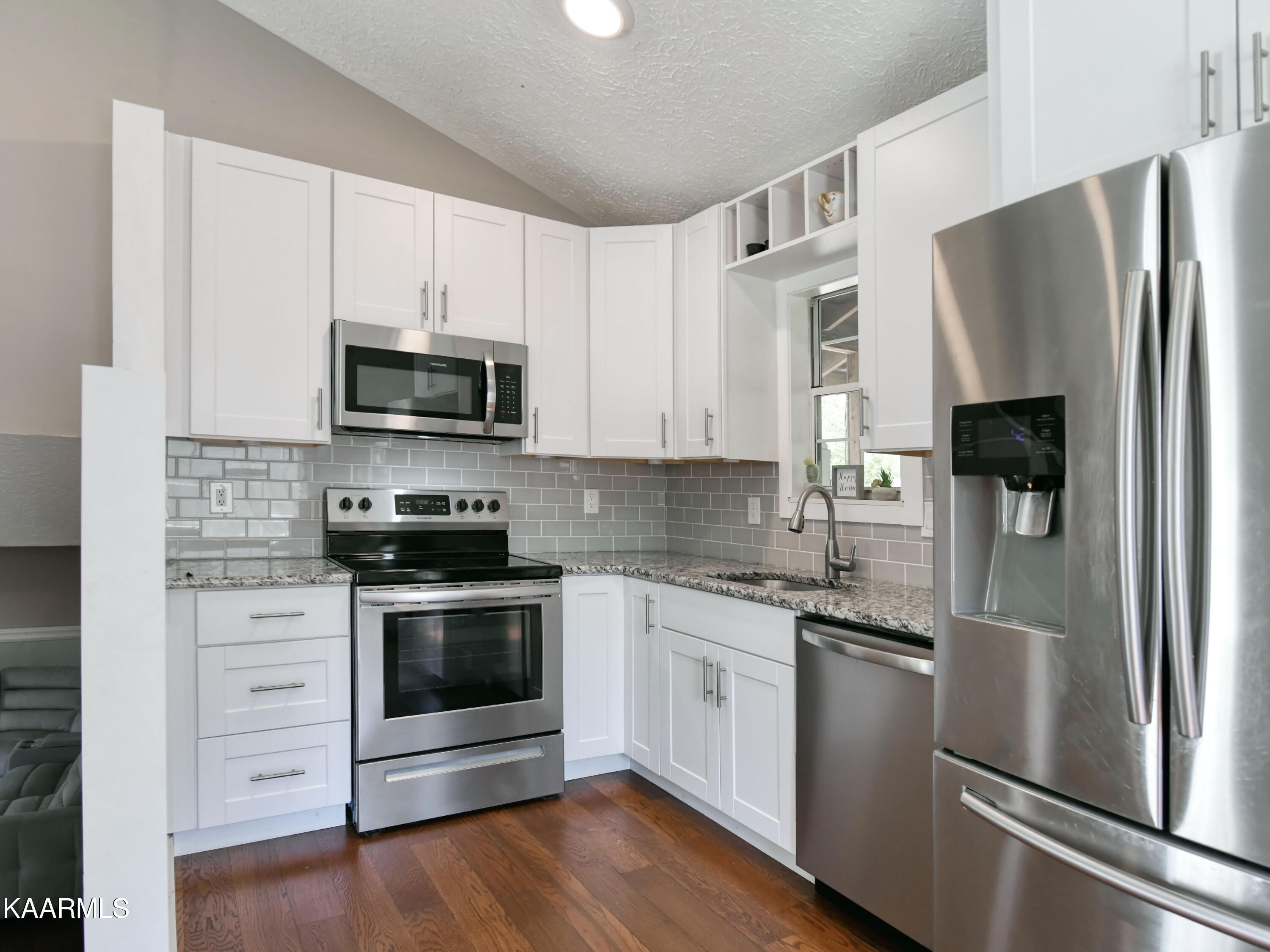 3920 Abercorn Road Knoxville, TN 37921 - Photo 6 of 19 3920 Abercorn