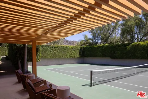 $88,000,000 | 26848 Pacific Coast Highway, Malibu, CA 90265