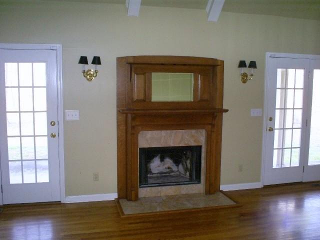 245 Warner Smith Road Tullahoma, TN 37388 - Photo 3 of 20 Fireplace in the living room