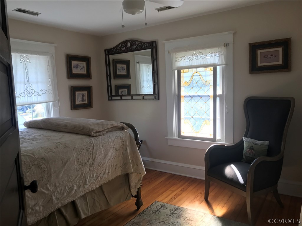 131 Routten Road Hampton, VA 23664 - Photo 23 of 34 Bedroom 3 (view 2)