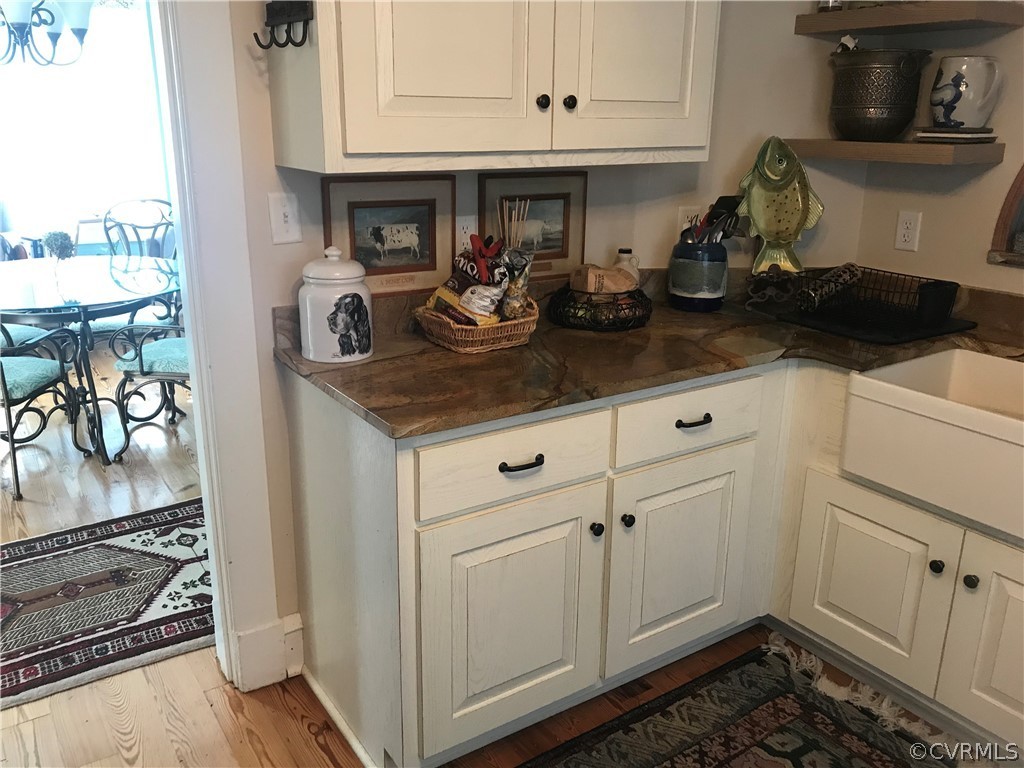 131 Routten Road Hampton, VA 23664 - Photo 9 of 34 Renovated kitchen (view 1)