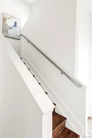 a view of entryway with stairs