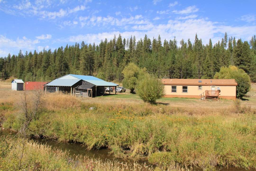 4235 Springdale-Hunters Road Springdale, WA 99173 - Photo 1 of 20