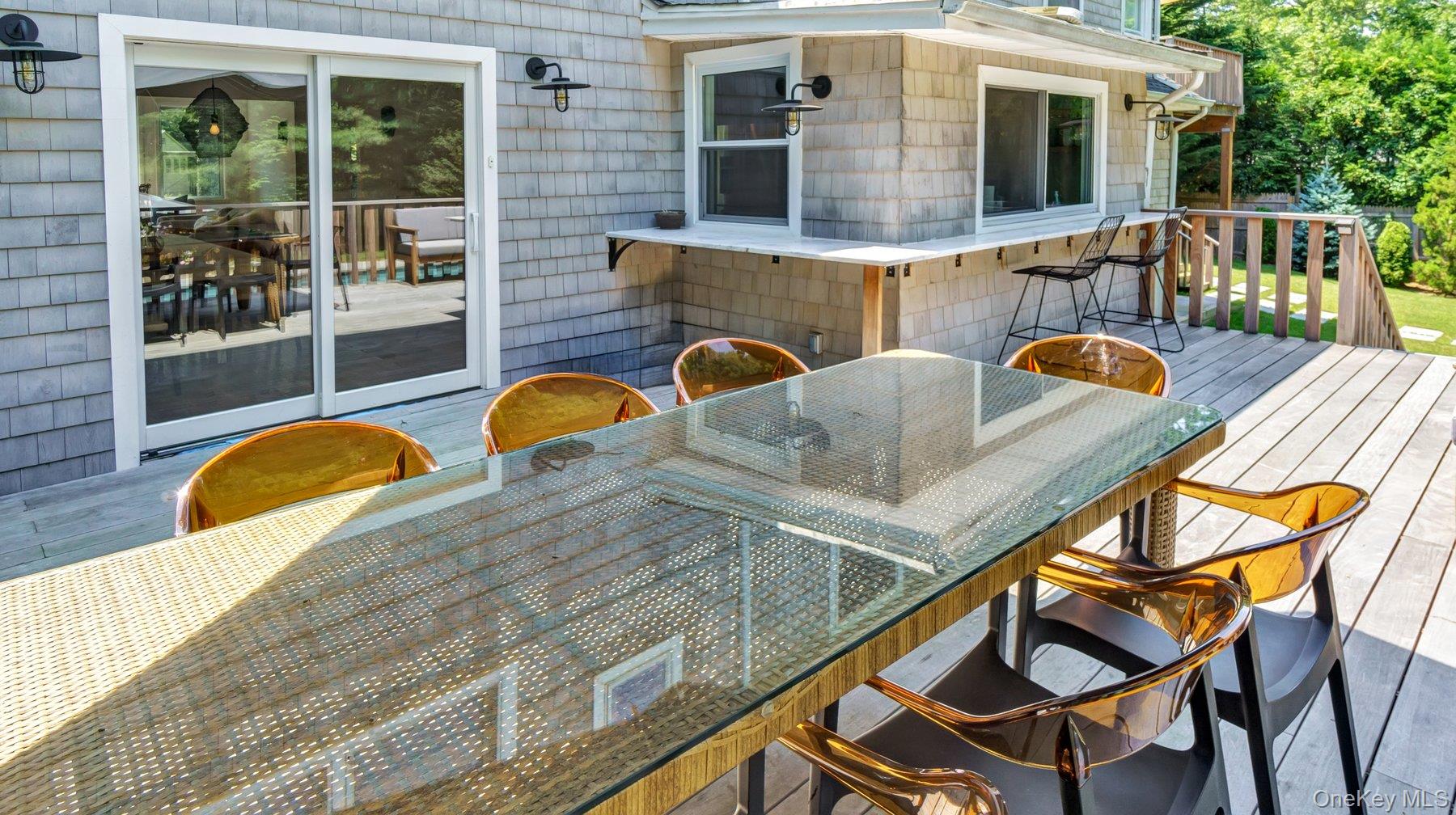 18 Bayview Road Southampton, NY 11968 - Photo 9 of 39