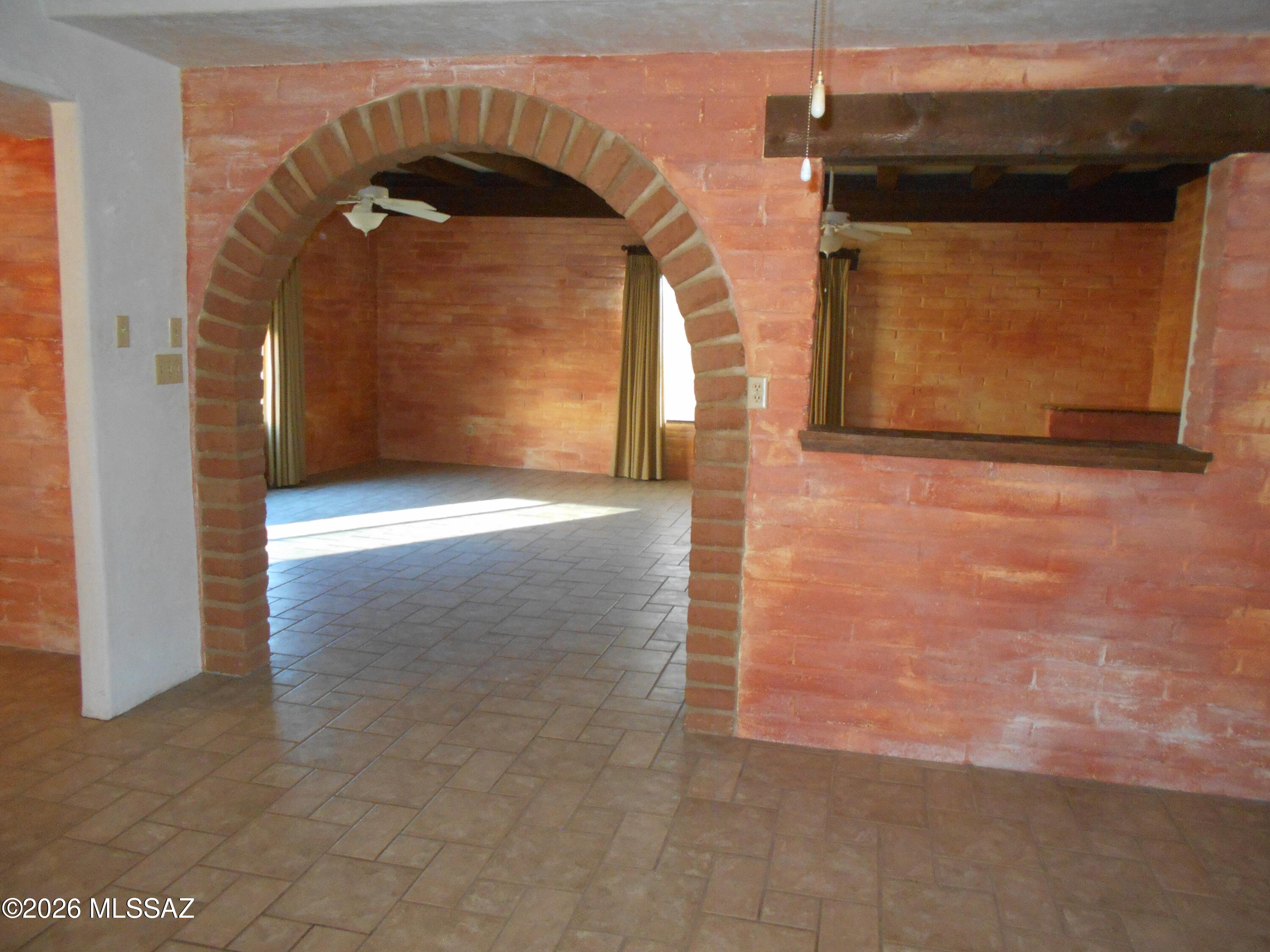 2223 North Ocotillo Road Benson, AZ 85602 - Photo 12 of 50 Living Room, going into Great Room