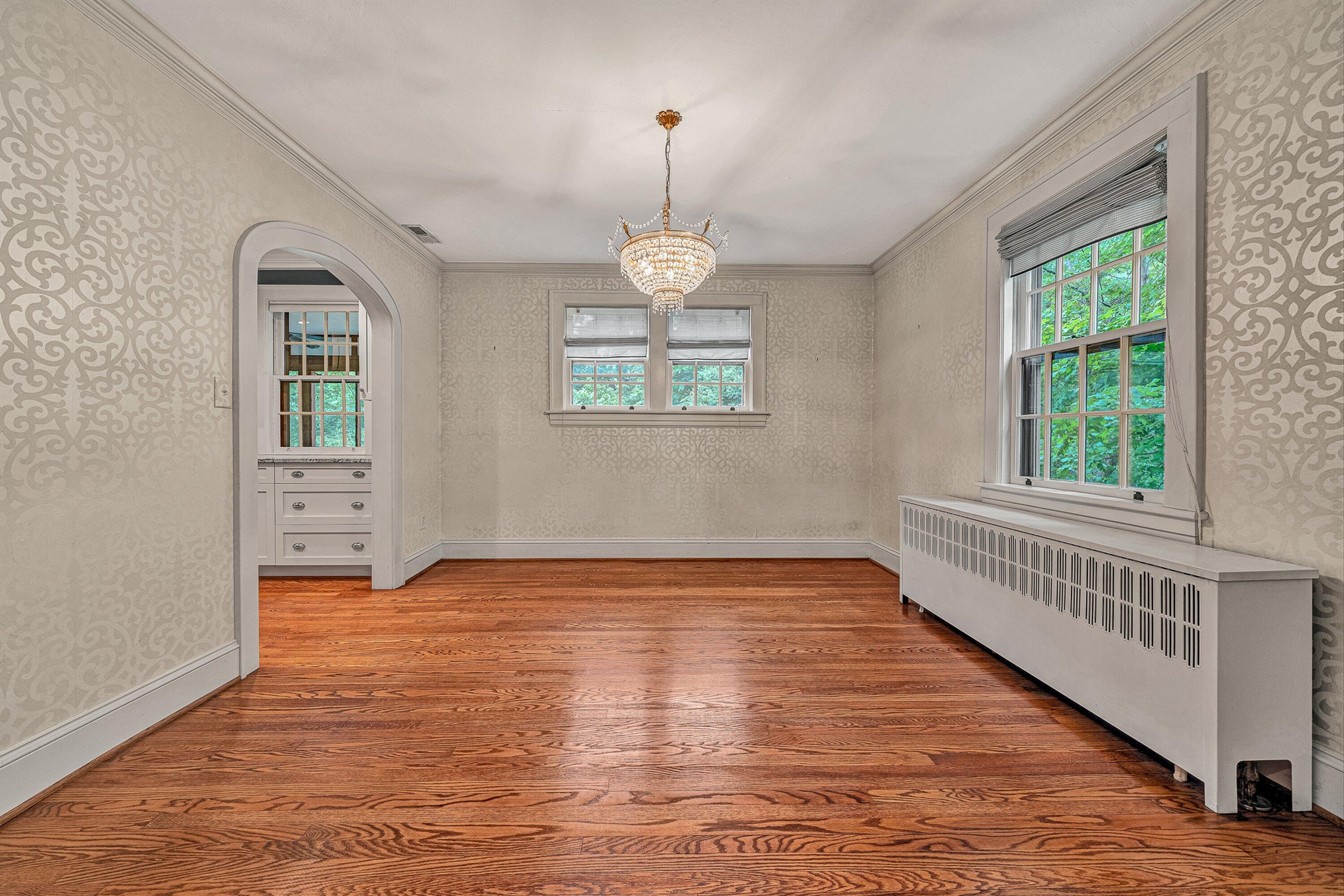3207 White Oak Road Southwest Roanoke, VA 24014 - Photo 6 of 86 Dining Room