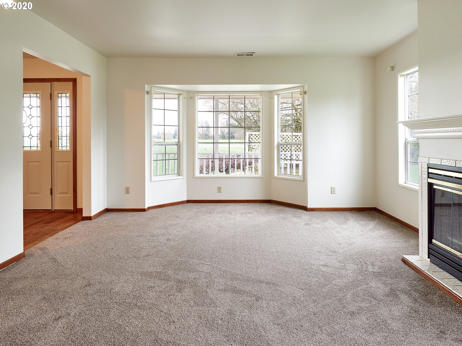 6565 South Whiskey Hill Road Hubbard, OR 97032 - Photo 4 of 32 Gallery Image 4