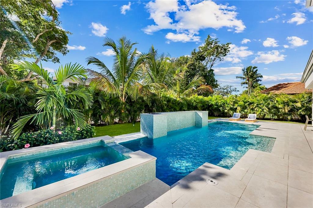 788 Riviera Drive Naples, FL 34103 - Photo 34 of 45