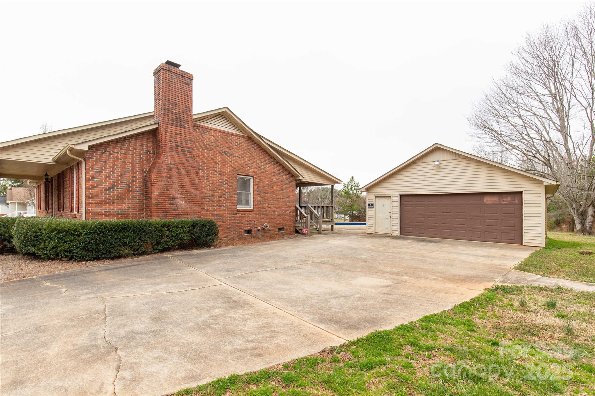 705 Tirzah Road York, SC 29745 - Photo 3 of 34 Gallery Image 3