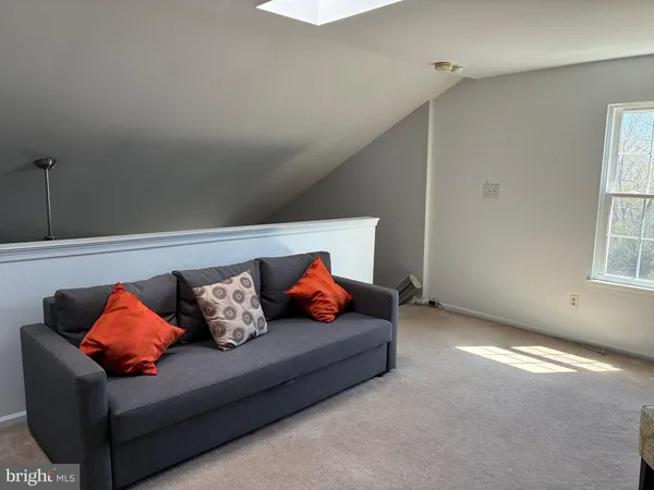 $300,000 | 402 Firethorne Court, Sewell, NJ 08080