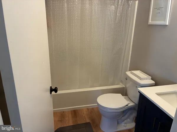 $300,000 | 402 Firethorne Court, Sewell, NJ 08080