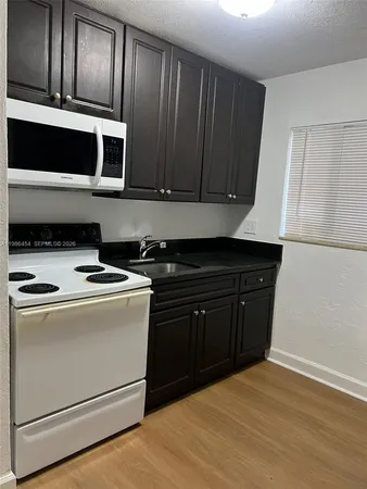 $2,100 | 180 Northeast 71st Street, Unit 2, Miami, FL 33138