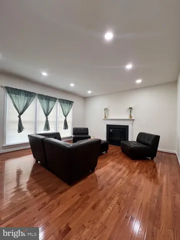 $788,000 | 16317 Eagle Flight Circle, Woodbridge, VA 22191