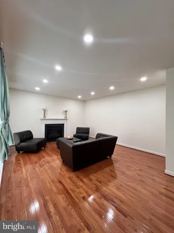 $788,000 | 16317 Eagle Flight Circle, Woodbridge, VA 22191