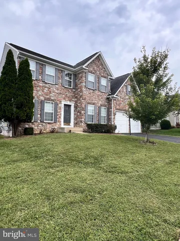 $788,000 | 16317 Eagle Flight Circle, Woodbridge, VA 22191