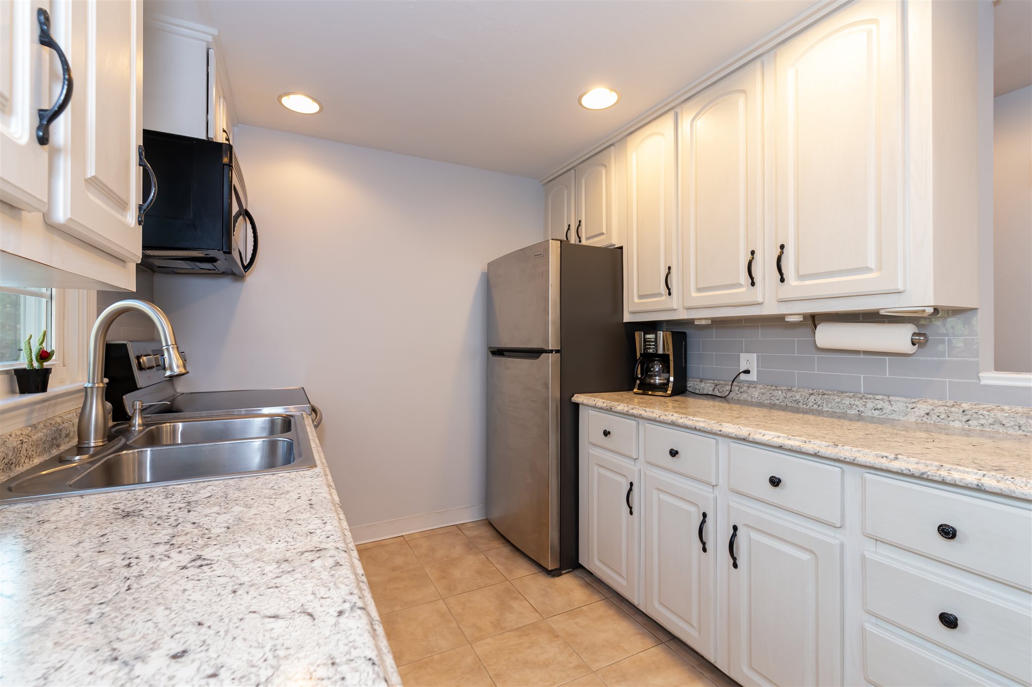 43 Horace Greeley Road Amherst, NH 03031 - Photo 12 of 40 Gallery Image 12