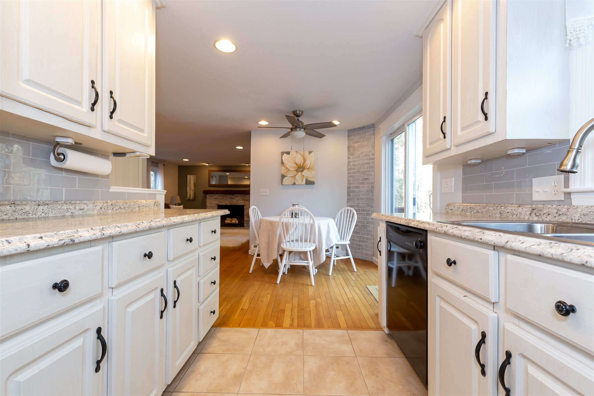 43 Horace Greeley Road Amherst, NH 03031 - Photo 15 of 40 Gallery Image 15