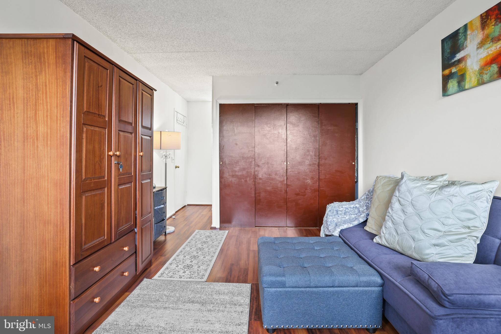 5911 Edsall Road, Unit 805 Alexandria, VA 22304 - Photo 23 of 36