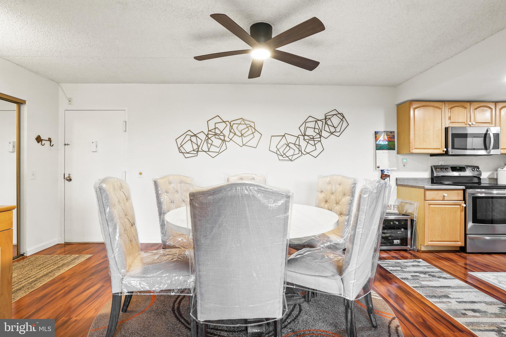 5911 Edsall Road, Unit 805 Alexandria, VA 22304 - Photo 8 of 36