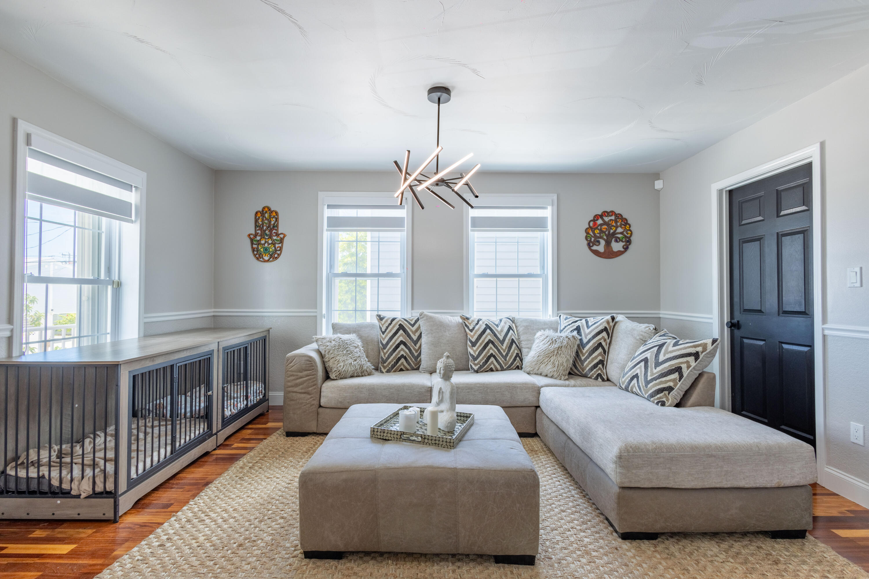 255 Mars Lane Key West, FL 33040 - Photo 4 of 43 Living Room
