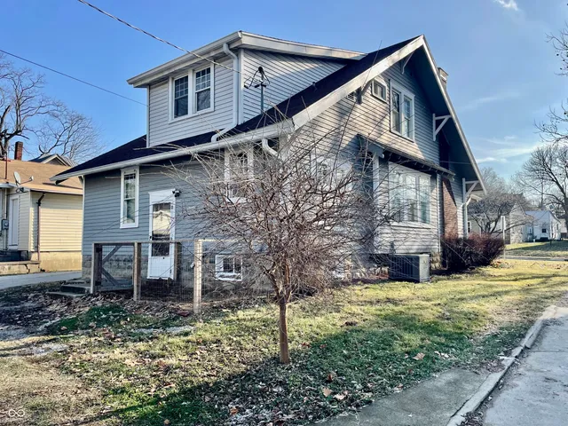 $235,000 | 413 East Washington Street, Greencastle, IN 46135