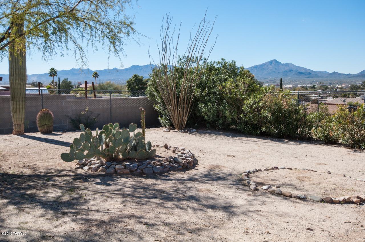 7517 North Oldfather Road Tucson, AZ 85741 - Photo 13 of 17