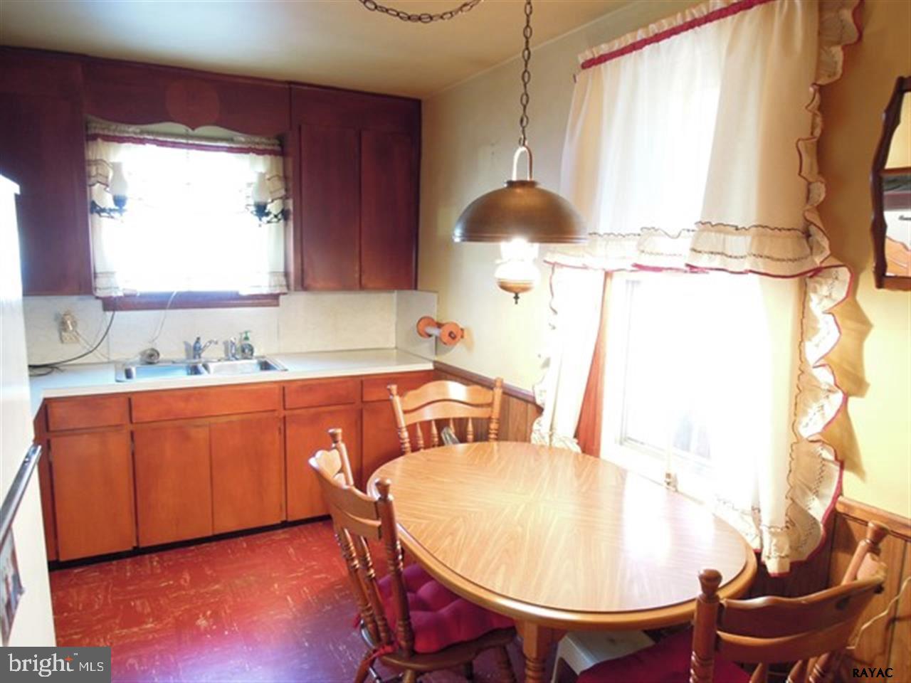 1490 Fairfield Road Gettysburg, PA 17325 - Photo 13 of 28 Gallery Image 13