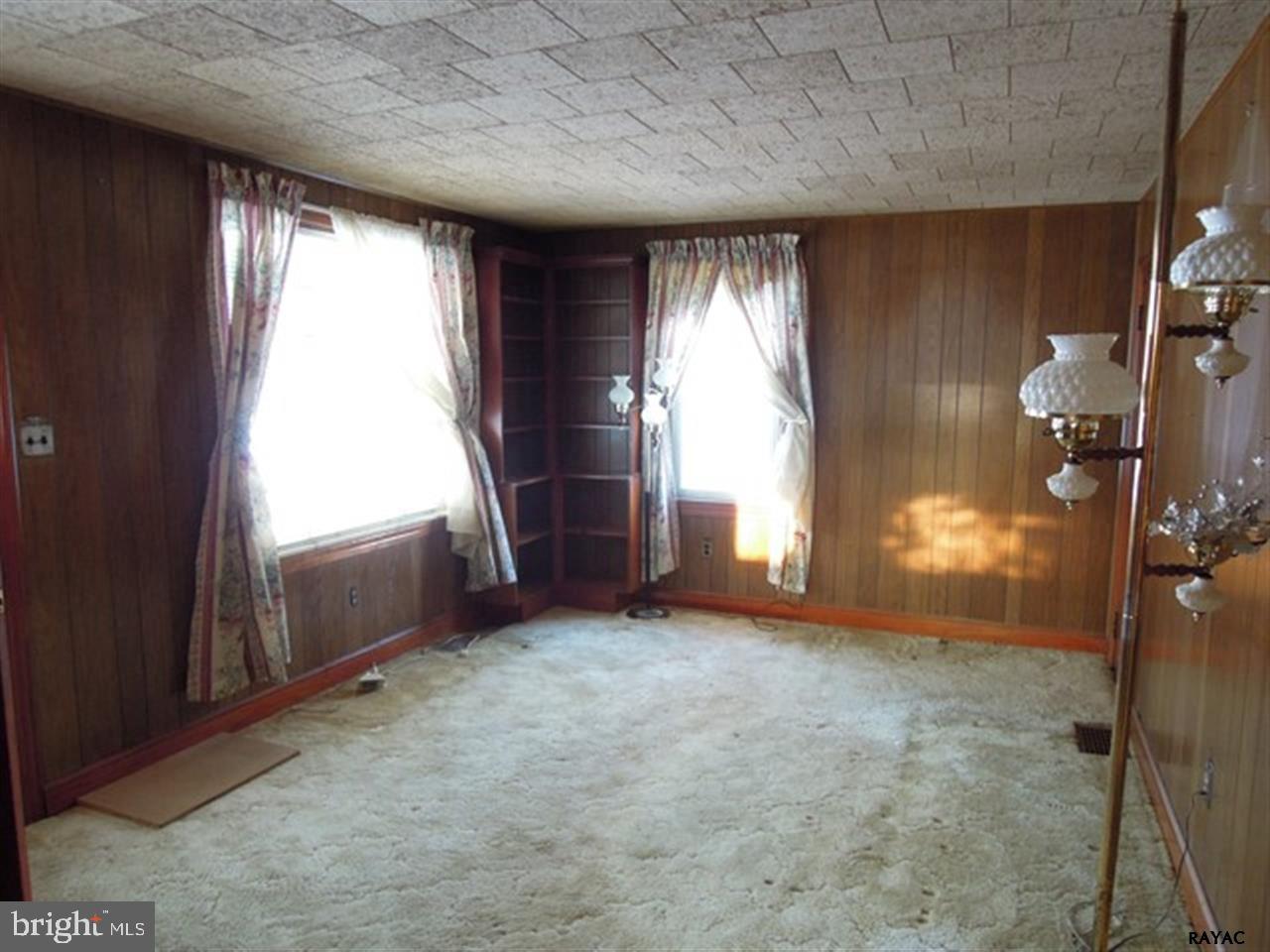 1490 Fairfield Road Gettysburg, PA 17325 - Photo 16 of 28 Gallery Image 16