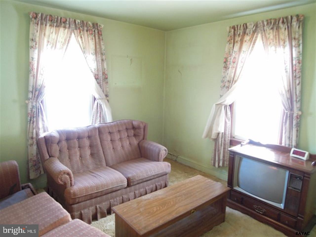 1490 Fairfield Road Gettysburg, PA 17325 - Photo 19 of 28 Gallery Image 19