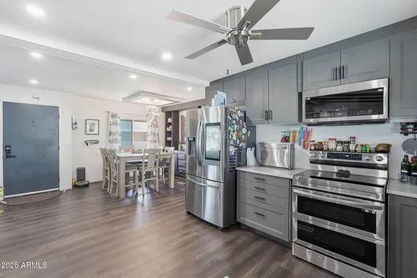 $157,600 | 1613 East Villa Rita Drive, Phoenix, AZ 85022