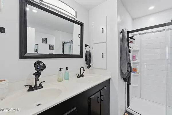 $157,600 | 1613 East Villa Rita Drive, Phoenix, AZ 85022