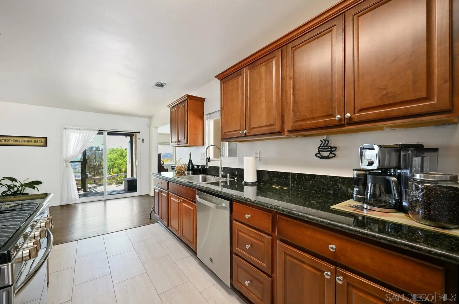 11609 Sunset Knolls Road Lakeside, CA 92040 - Photo 9 of 34