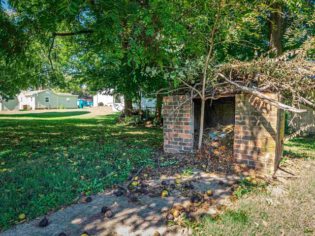 10351 Evansville Street, Cynthiana, IN 47612