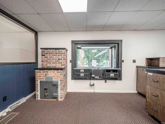 10351 Evansville Street, Cynthiana, IN 47612