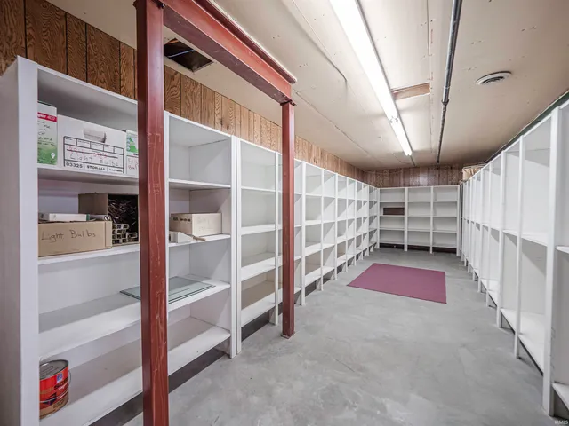 10351 Evansville Street, Cynthiana, IN 47612