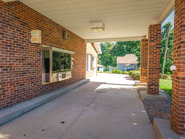 10351 Evansville Street, Cynthiana, IN 47612