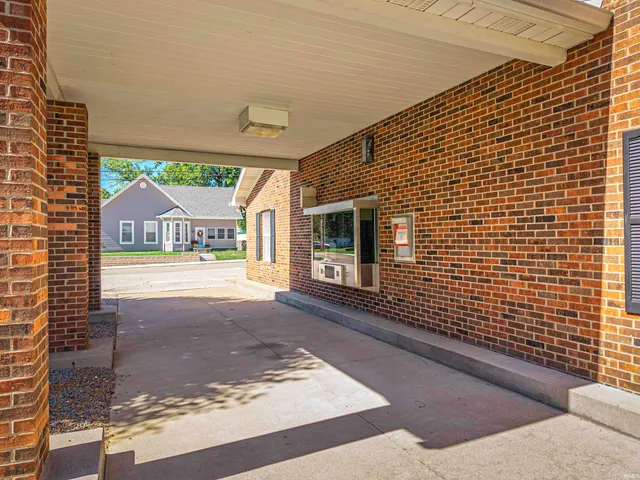 10351 Evansville Street, Cynthiana, IN 47612