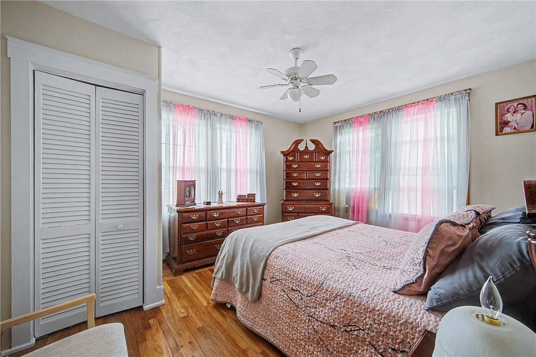 3288 Mendon Road Cumberland, RI 02864 - Photo 20 of 49