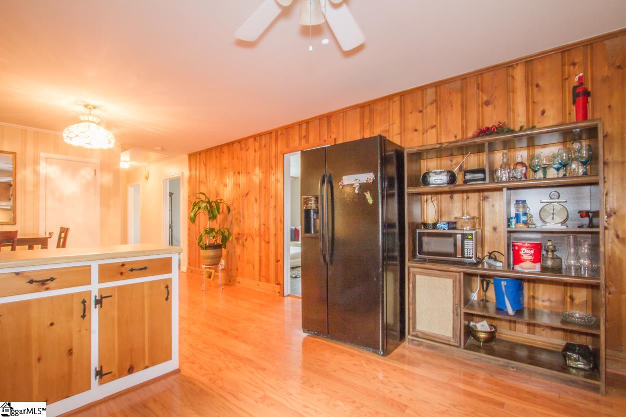 323 New Woodruff Road Greer, SC 29651 - Photo 14 of 35 Gallery Image 14