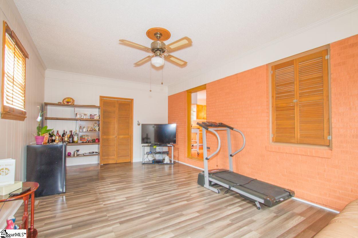 323 New Woodruff Road Greer, SC 29651 - Photo 17 of 35 Gallery Image 17