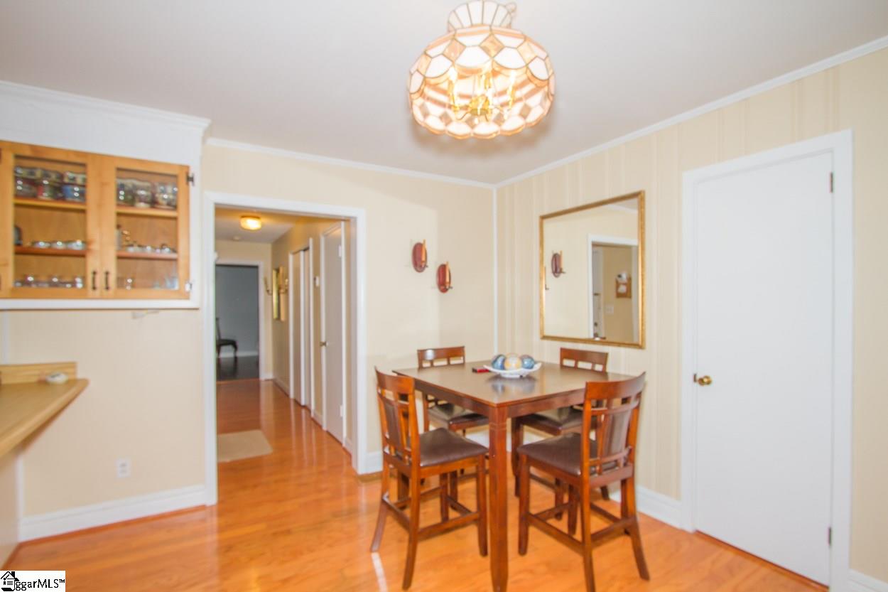323 New Woodruff Road Greer, SC 29651 - Photo 8 of 35 Gallery Image 8