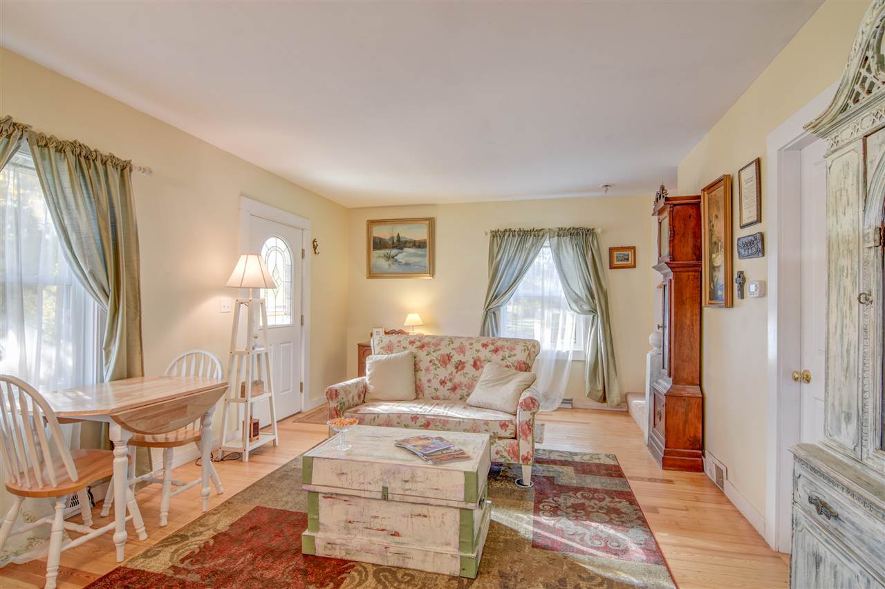 94 Lafayette Road Hampton Falls, NH 03844 - Photo 12 of 18