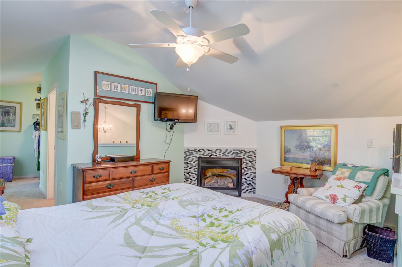 94 Lafayette Road Hampton Falls, NH 03844 - Photo 15 of 18