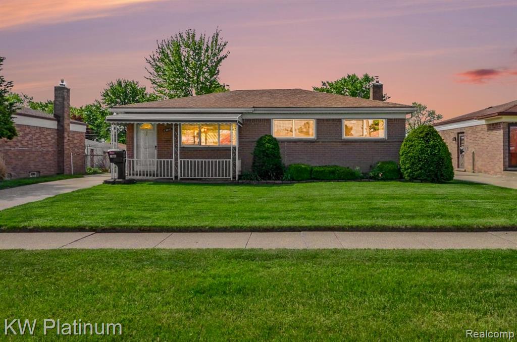 13646 Edwin Court Warren, MI 48088 - Photo 2 of 23