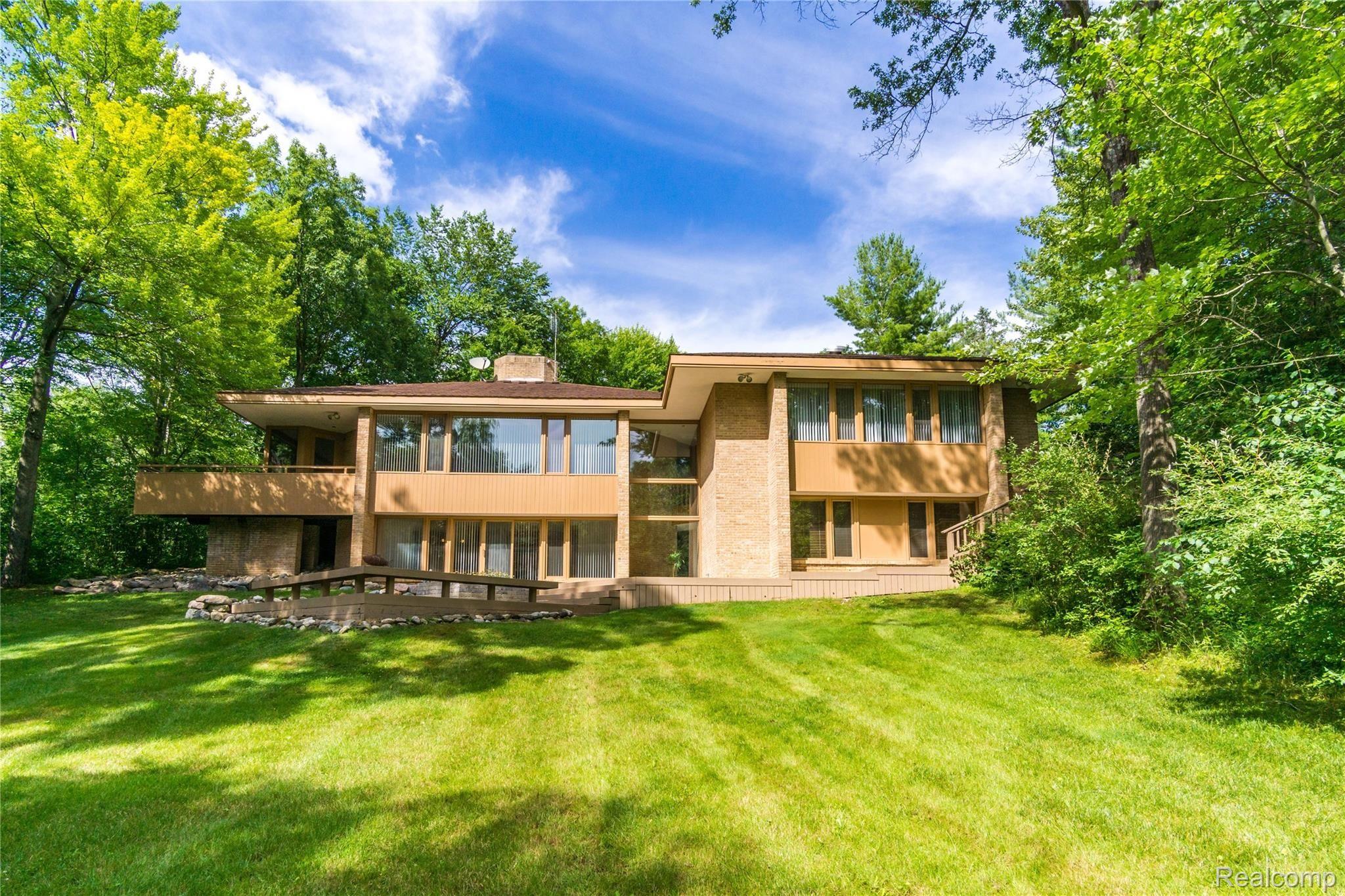 790 South Van Road Holly, MI 48442 - Photo 37 of 52 Exteriors (11 of 21).jpg