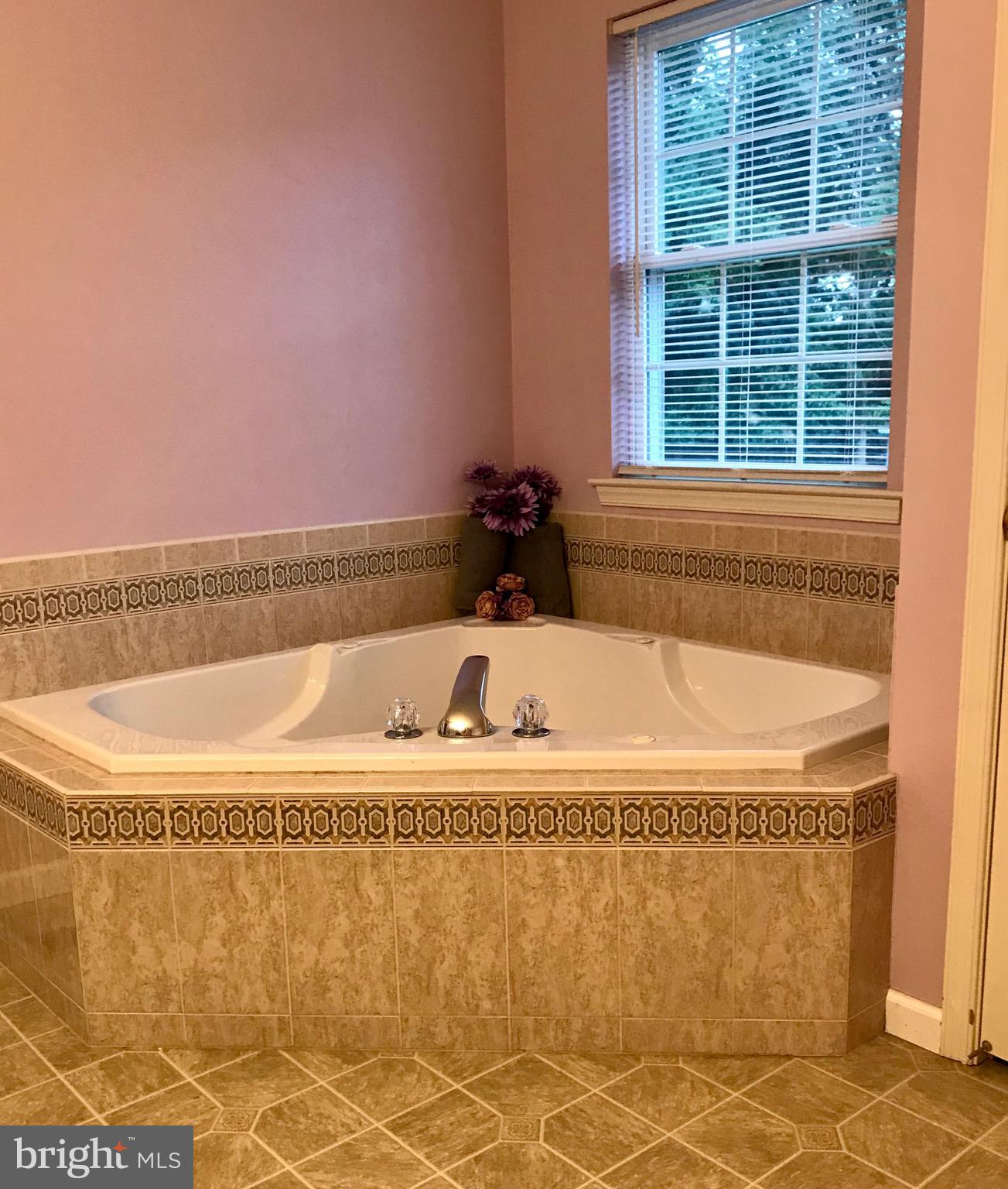 4366 Hillside Road Reading, PA 19606 - Photo 25 of 37 Gallery Image 25