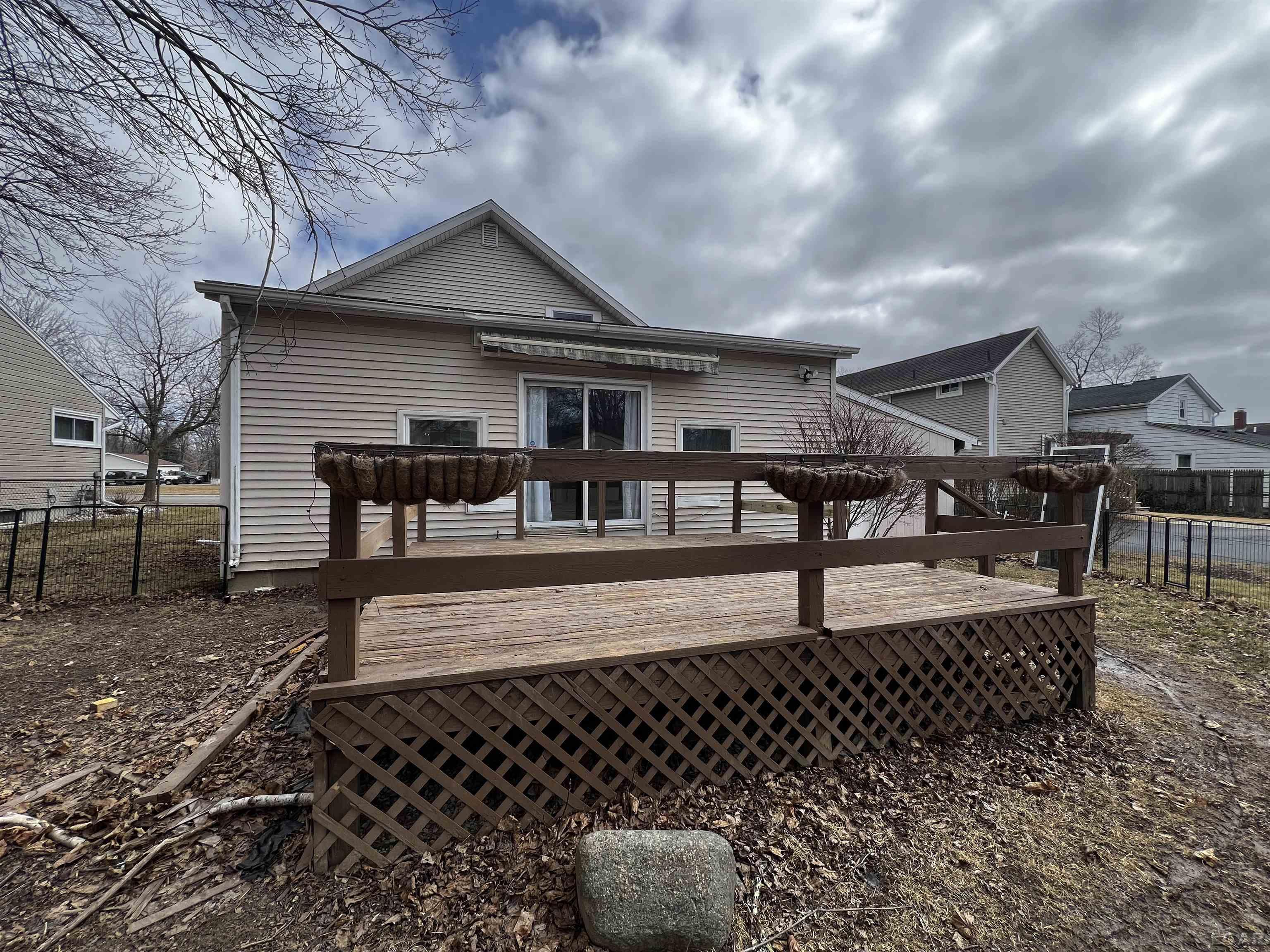431 Springbrook Avenue Adrian, MI 49221 - Photo 22 of 25 50167705-e3574d76-106f-4504-8fd1-b96cfea50ed1.JPG