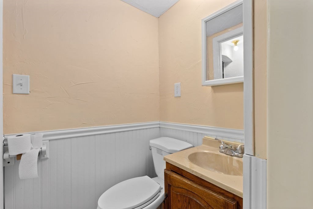40 Sycamore Street Brockton, MA 02301 - Photo 33 of 36
