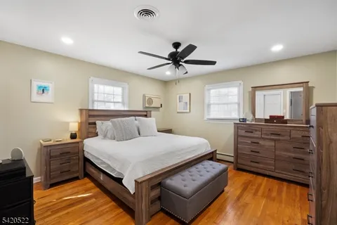 $575,000 | 719 Brooklyn Avenue, Raritan, NJ 08869