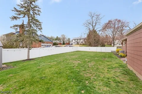 $575,000 | 719 Brooklyn Avenue, Raritan, NJ 08869
